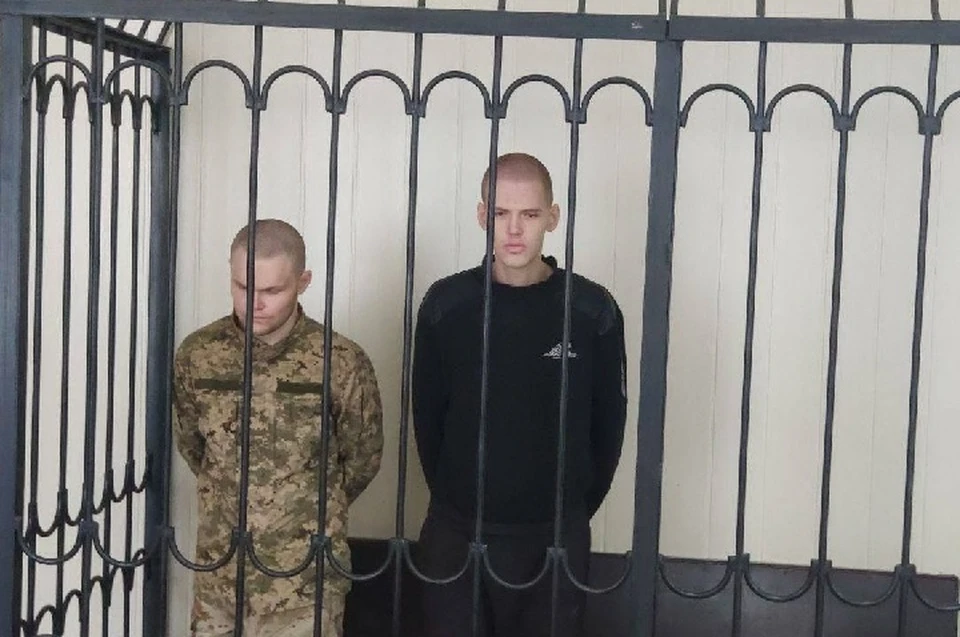 Суд признал Бочкарева и Канупера виновными в убийстве и покушении на убийство, а также в жестоком обращении с гражданским населением. Фото: Предоставлено прокуратурой ДНР