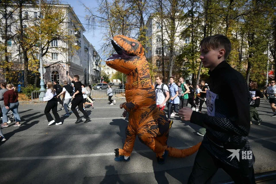 Утром 16 сентября в Екатеринбурге прошел массовый забег «Кросс нации»