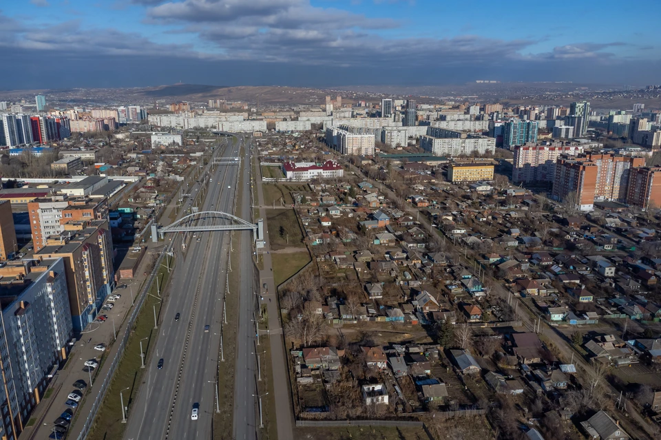 В Красноярске проконсультировали 120 жителей Николаевки из-за продажи земли
