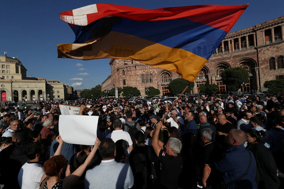Протесты в Ереване, Армения: Видео, последние новости на 19 сентября 2023 года - KP.RU