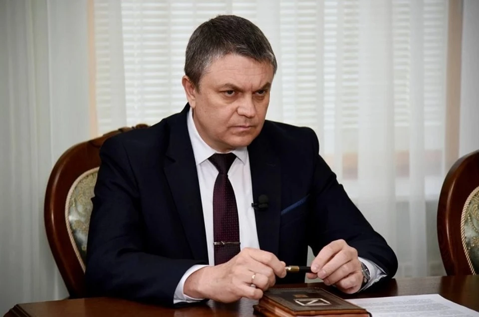 Глава ЛНР взял под контроль устранение последствий обстрела Краснодона. Фото - Леонид Пасечник