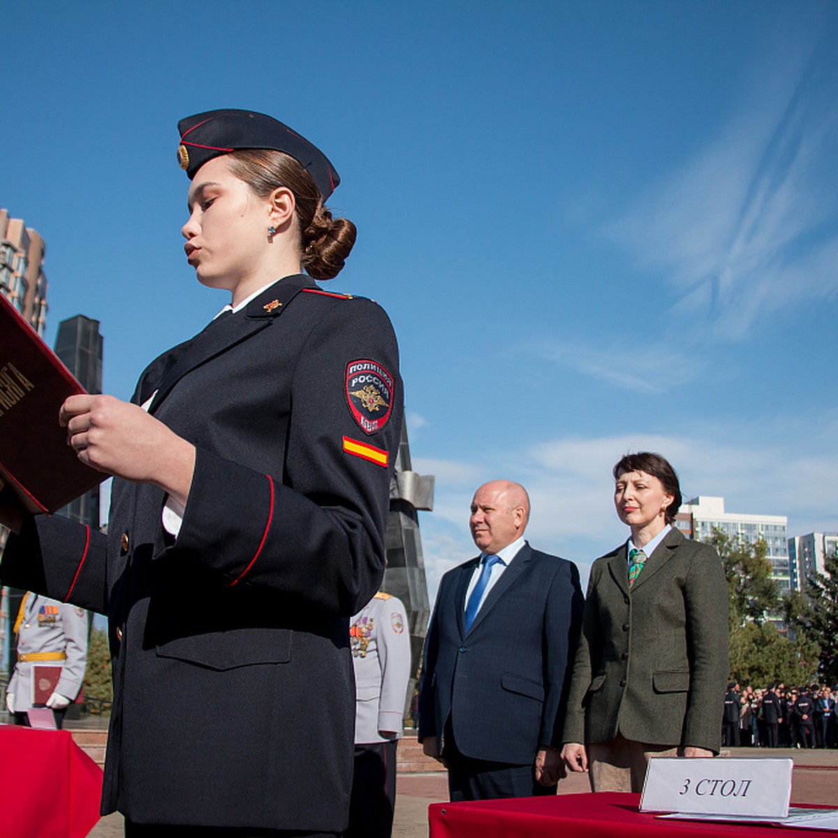 Будущие полицейские приняли присягу в Хабаровске - KP.RU