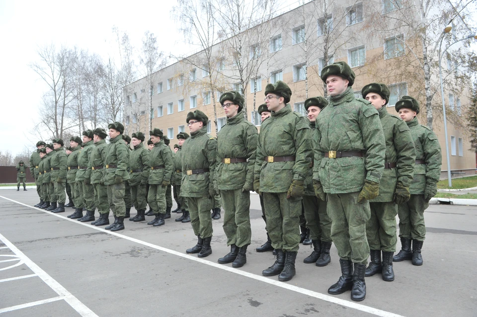 Со сборных пунктов призывников начнут отправлять с 16 октября