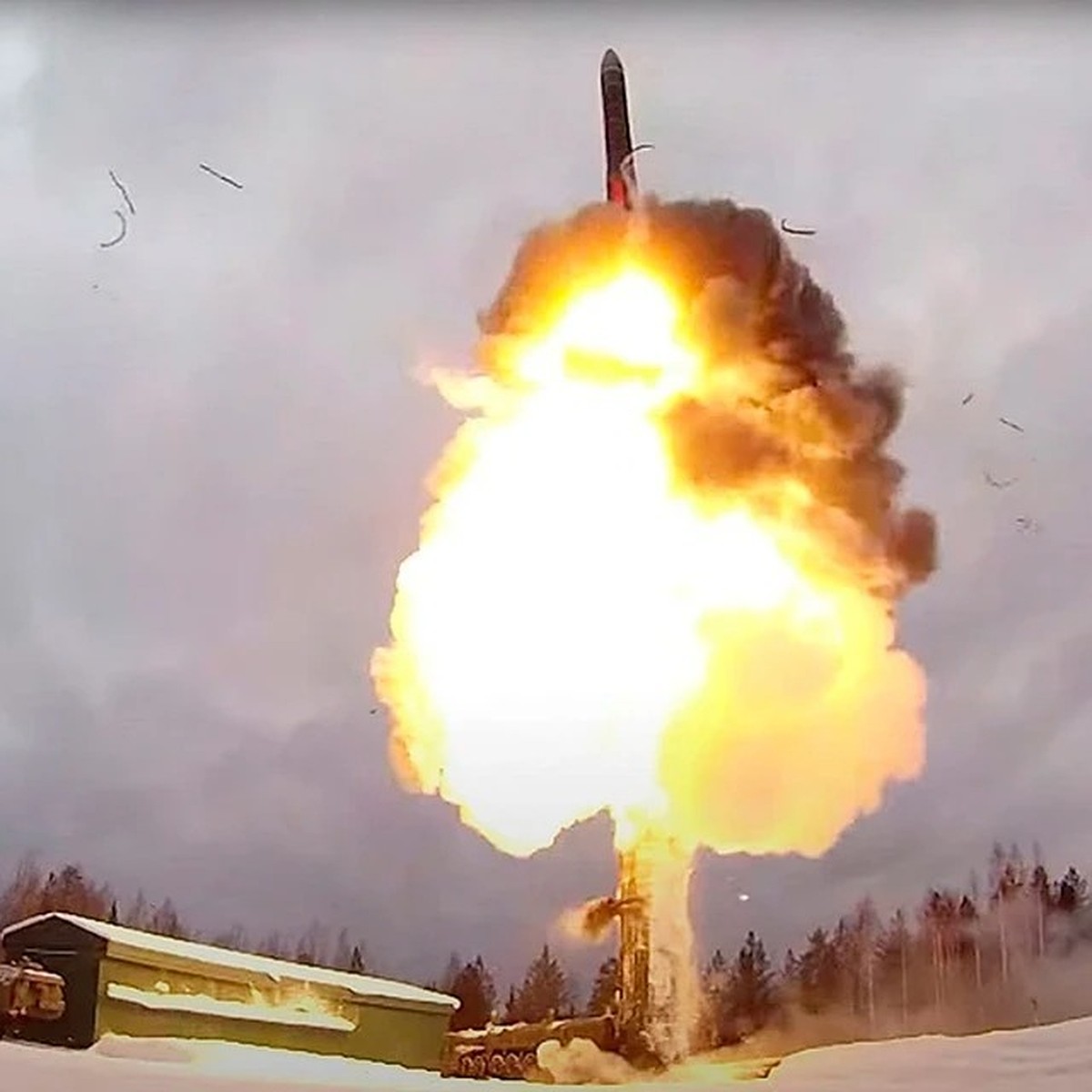 NYT: Россия готовится к испытаниям ракеты «Буревестник» с ядерным  двигателем - KP.RU