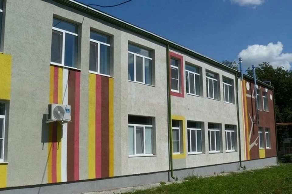 Челябинская область восстановила три детских сада и одну школу в Волновахе. Фото: t.me/kazinchenko (архивное фото)