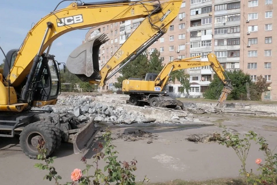 В Луганске приступили к реконструкции общественного пространства. Фото - скрин из видео администрации Луганска