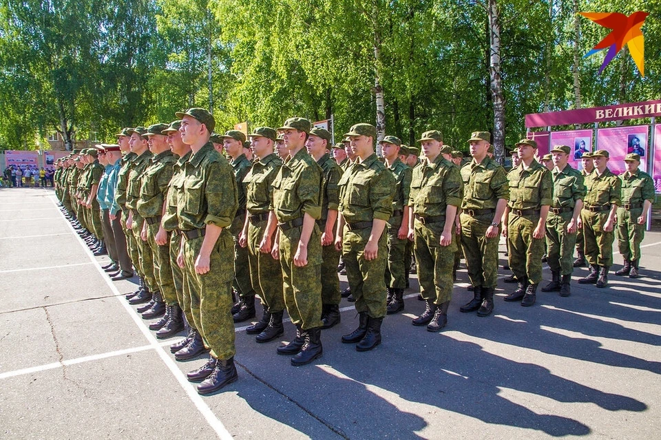 Призыву подлежат около 10 тысяч юношей