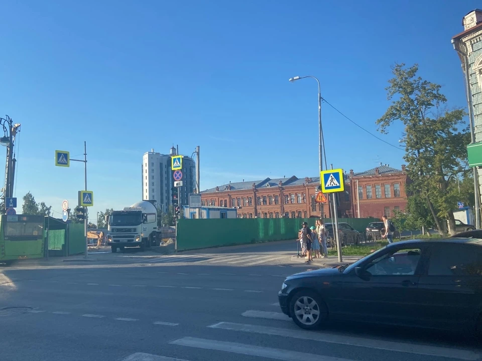 В Тюмени ищут сотрудников на зарплату от 90 тысяч рублей.