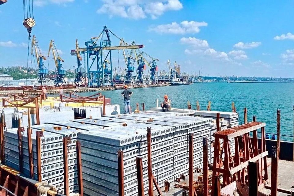 Морской порт в Мариуполе переживает третье восстановление, заявила Максимова (архивное фото). Фото: «РосКапСтрой»