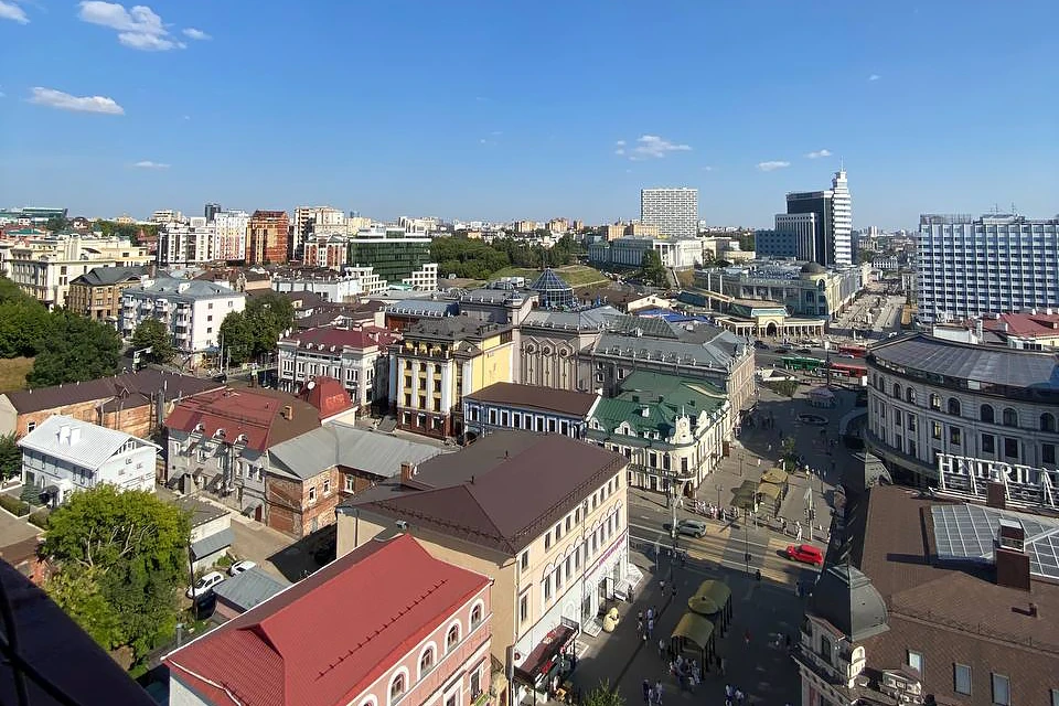 Могут возникать перебои в передаче сигнала ТВ и радио.