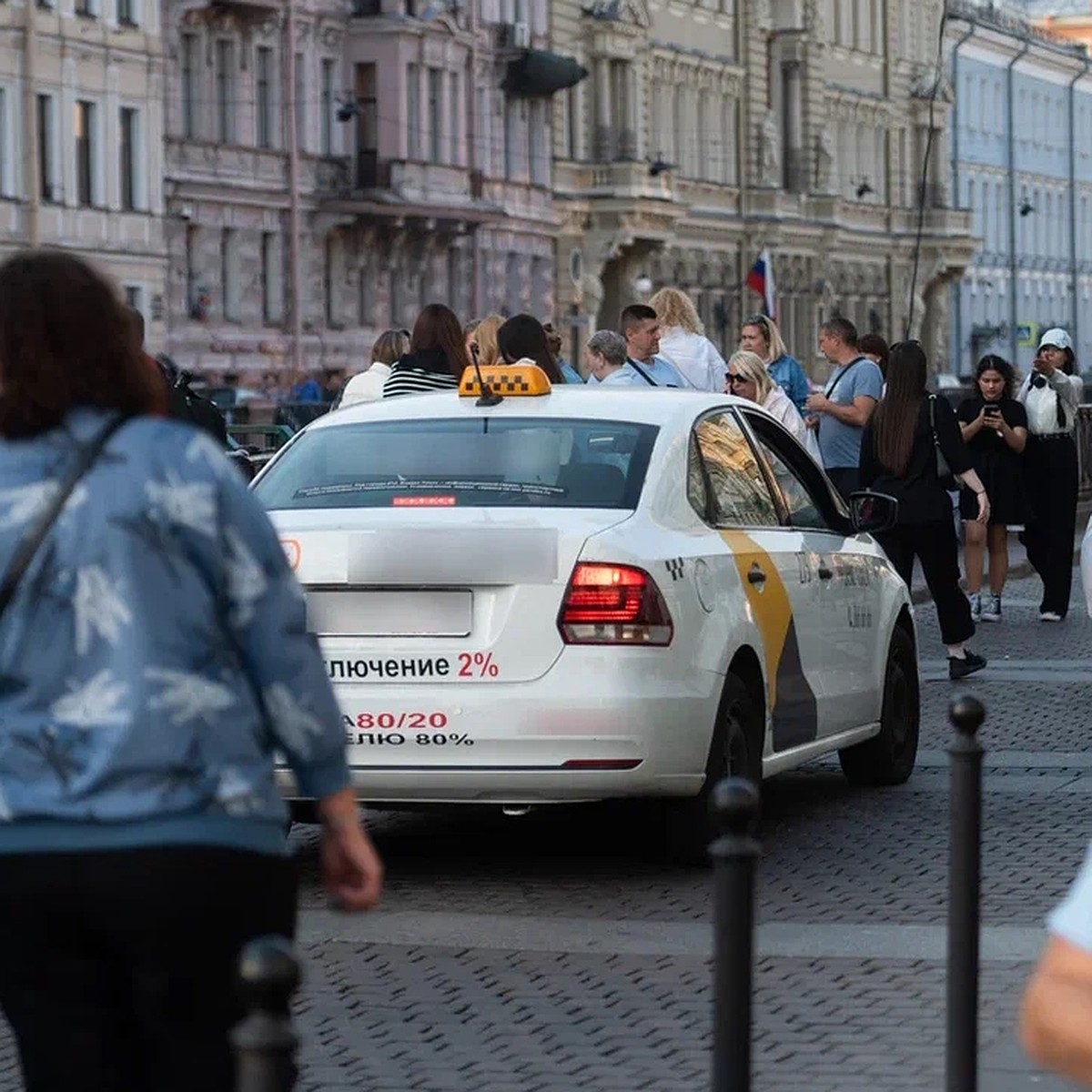 Легализовался лишь каждый десятый: Что происходит с такси в Петербурге  после реформы - KP.RU