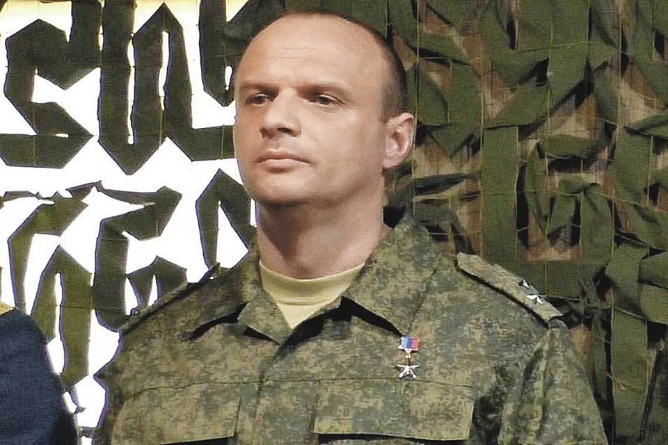 Именем Дениса Иванова названа одна из улиц Луганска.