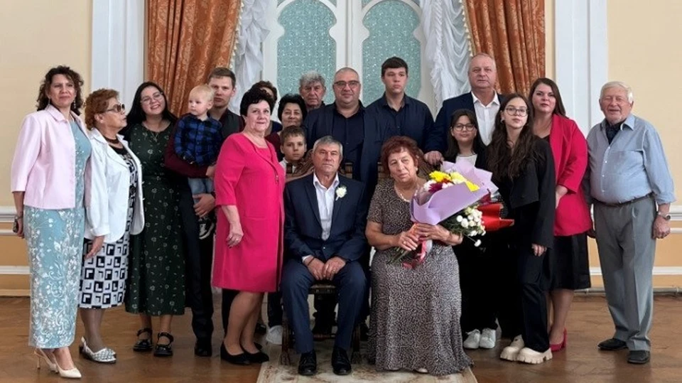 Фото: служба записи актов гражданского состояния Астраханской области