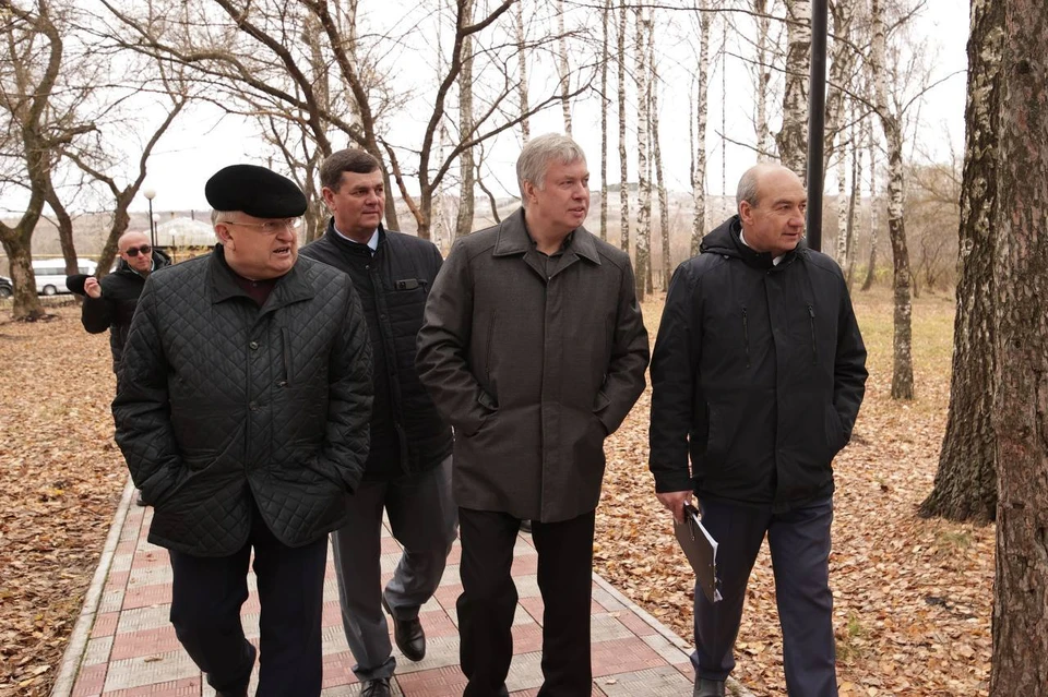Глава Ульяновской области Алексей Русских сегодня, 25 октября, с рабочим визитом отправился в Сурский район. Фото телеграм-канал ПУЛ №73