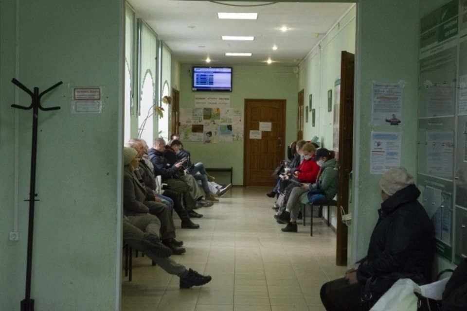 В службу занятости Запорожской области за помощью обратились 13 880 местных жителей