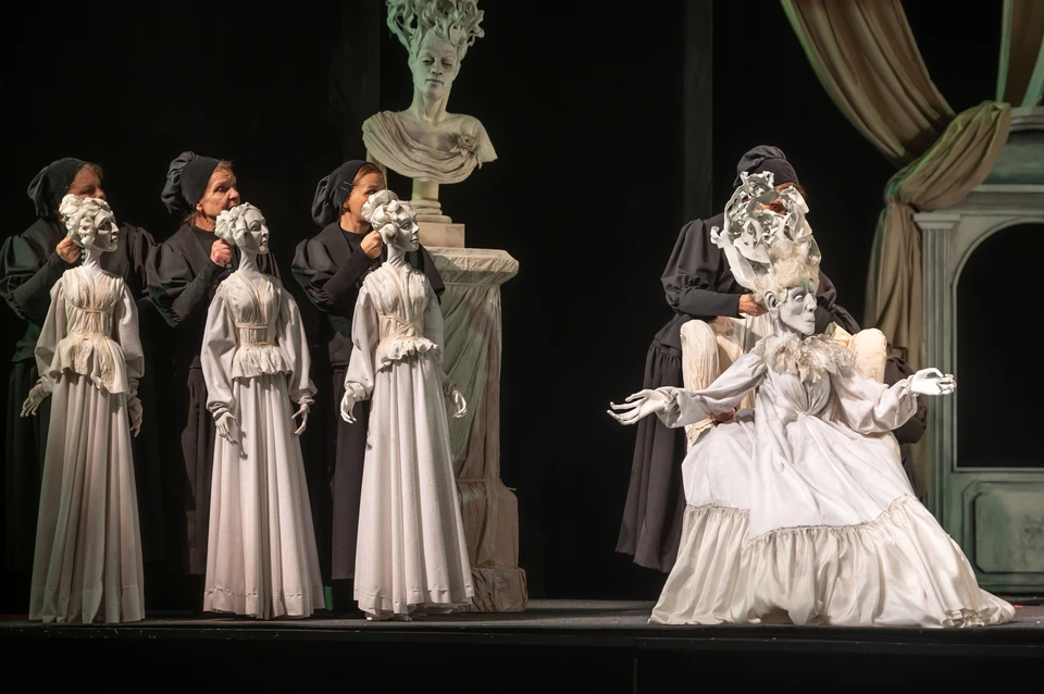 Спектакль «Пиковая дама» поставили в Нижегородском театре кукол. Фото: Ирина Гладунко