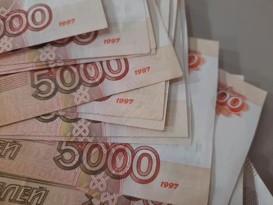 Житель Пыть-Яха узнал об аресте автомобиля и оплатил больше 20 штрафов ГИБДД