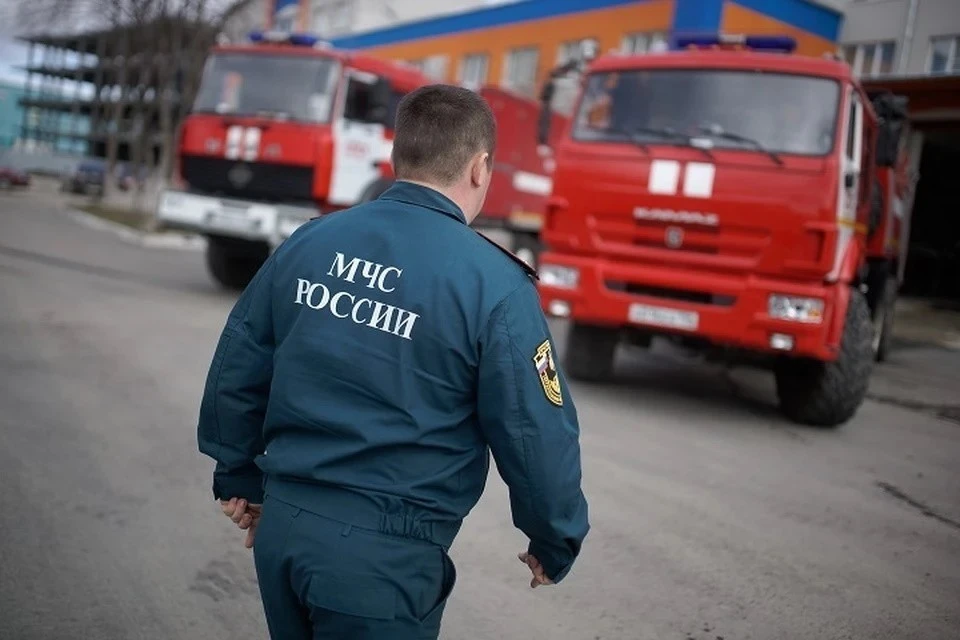 В районе Афипского НПЗ в Краснодарском крае произошел пожар