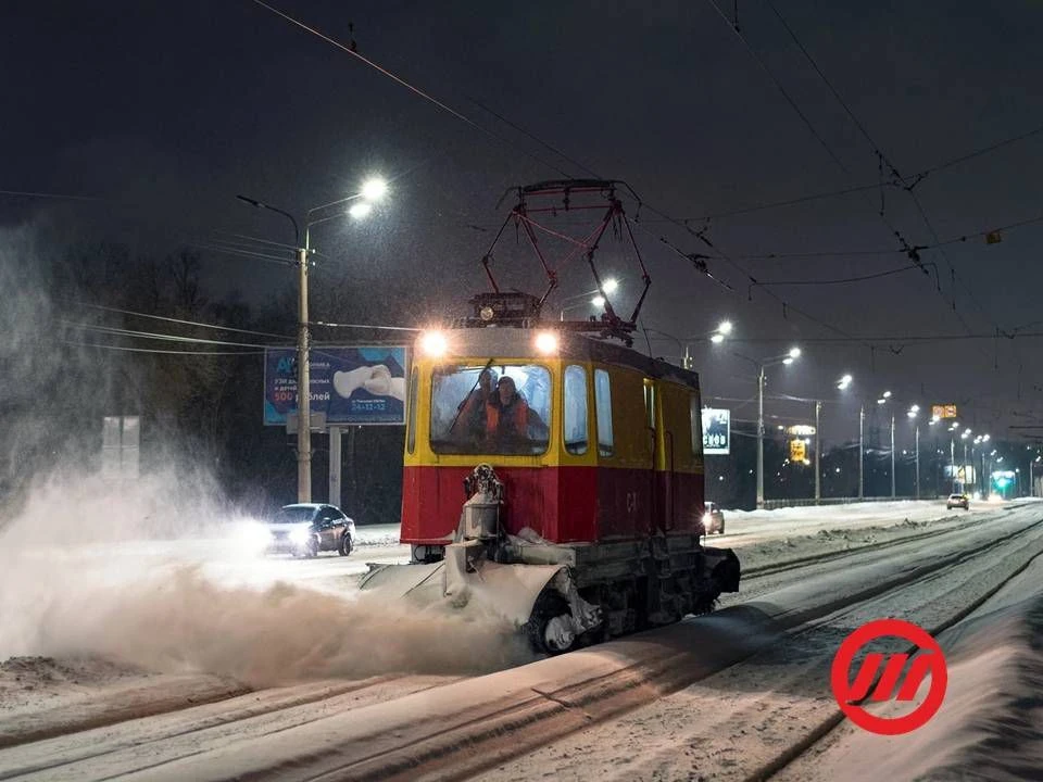 В Ульяновске подготавливают электротранспорт к встрече зимы. Фото Ульяновскэлектротранс