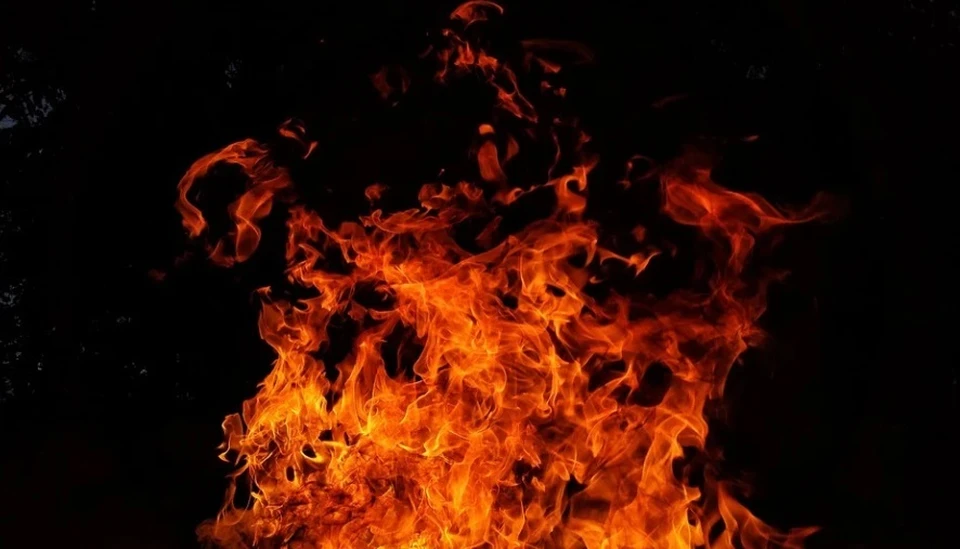 В Сосногорске из-за неисправности сгорел автомобиль