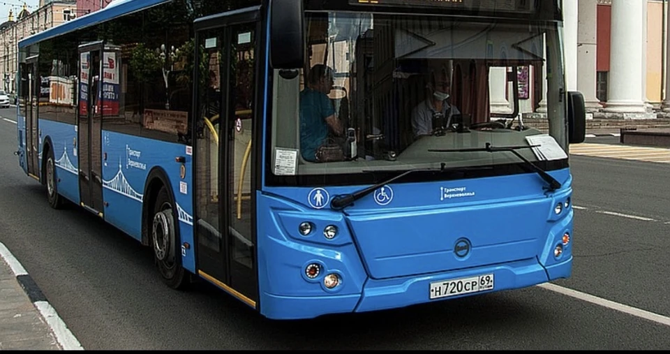 Мигрант приставал к 12-летней девочке прямо в пассажирском автобусе в Твери