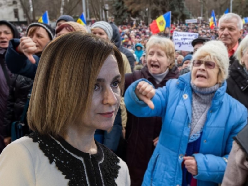 ПАС отдельно, народ отдельно.