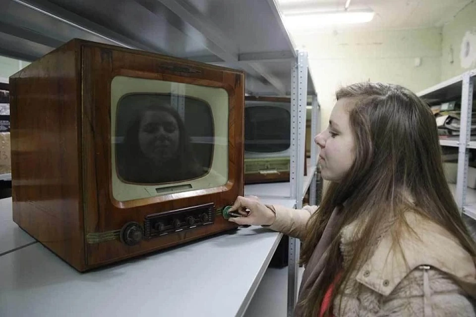 У белоруски мошенники выманили 4 тысячи рублей под предлогом ремонта старого телевизора. Фотоиллюстрация: архив «КП»