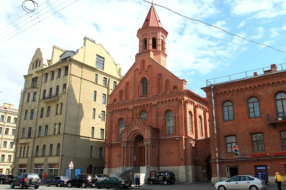 Лютеранский приход в Петербурге подал иск к эстонскому музыкальному центру.