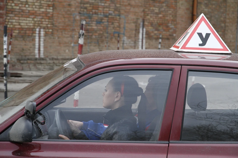 В Красноярске эксперт рассказал о недостатках автошкол