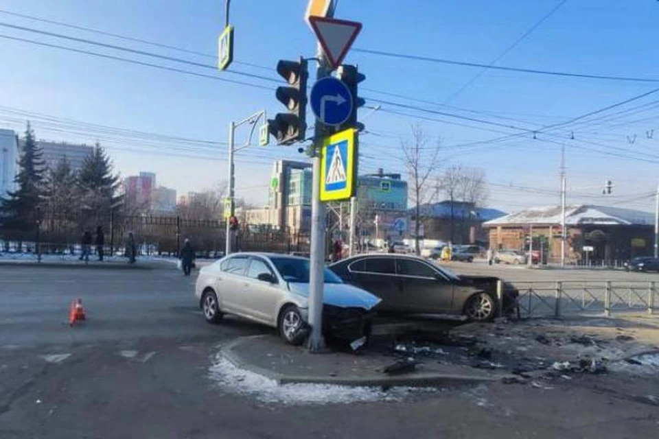 17 взрослых и ребенок пострадали в ДТП на дорогах Иркутска и района за неделю. Фото: Госавтоинспекция Иркутска