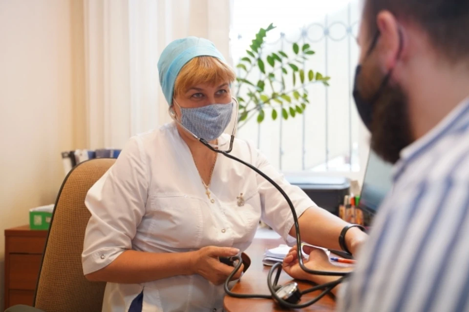 Медицинскую помощь в шаговой доступности с каждым годом получает все больше жителей Самарской области.