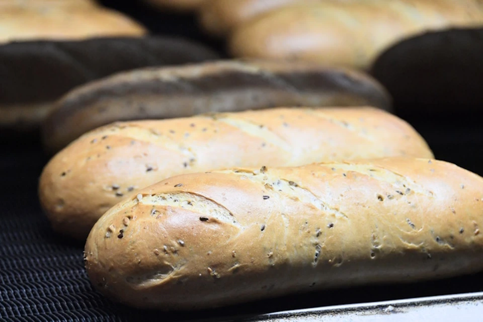 Через день в округе бесплатно выдают хлеб