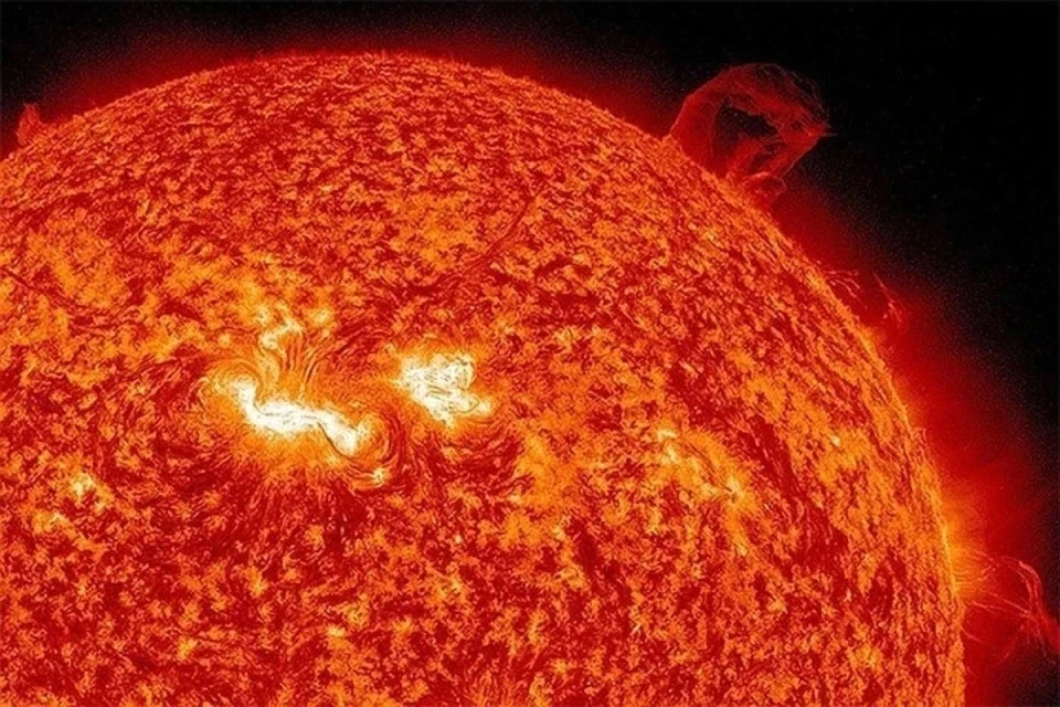 Экстремально сильная магнитная буря продлится в Москве до 15 часов