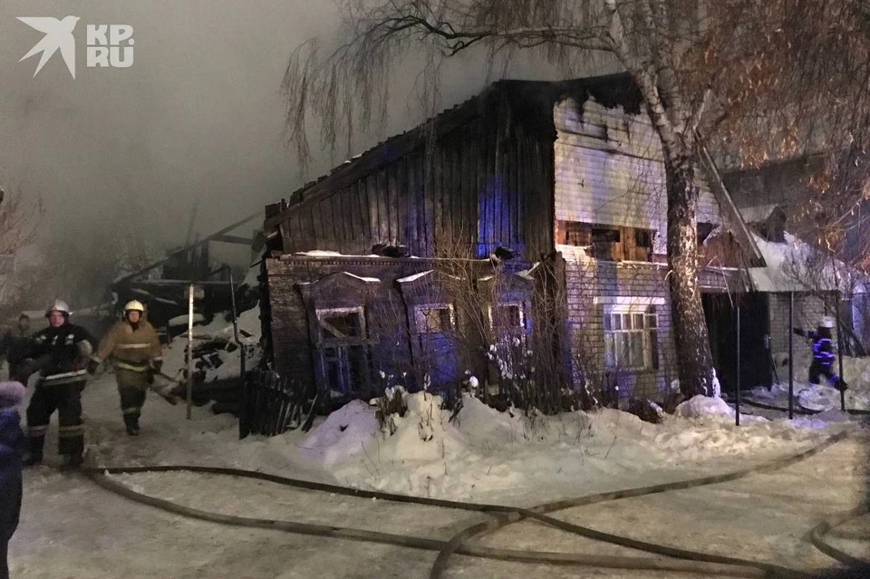 Жилой дом загорелся на Михайловском шоссе в Рязани вечером 7 декабря.
