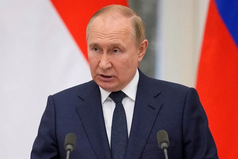 Путин вручает Золотые звёзды Героям России 8 декабря 2023 года