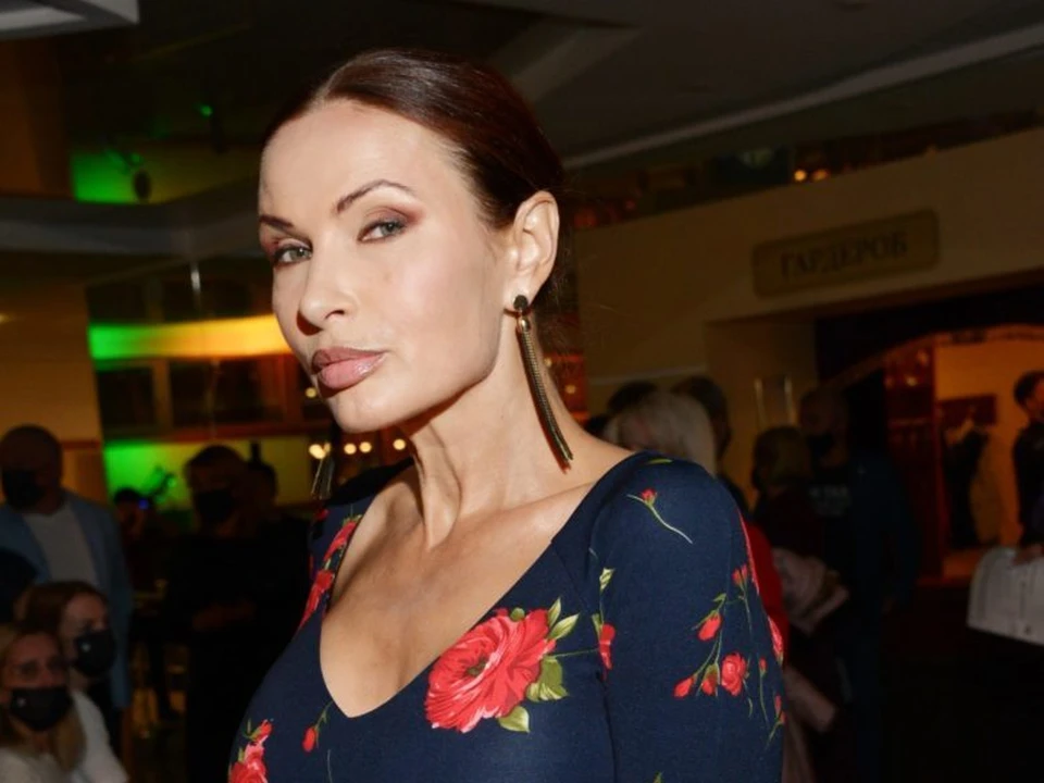 Эвелина бледанс до и после пластики Бледанс в развратном платье появилась на "ТЭФИ" с женатым актером - MD.KP.MEDIA