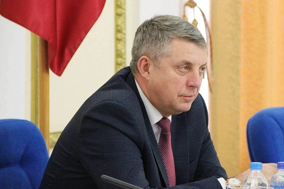 Богомаз: семье погибшей при стрельбе в Брянске школьницы выплатят 1 млн рублей. Фото: пресс-служба губернатора Брянской области
