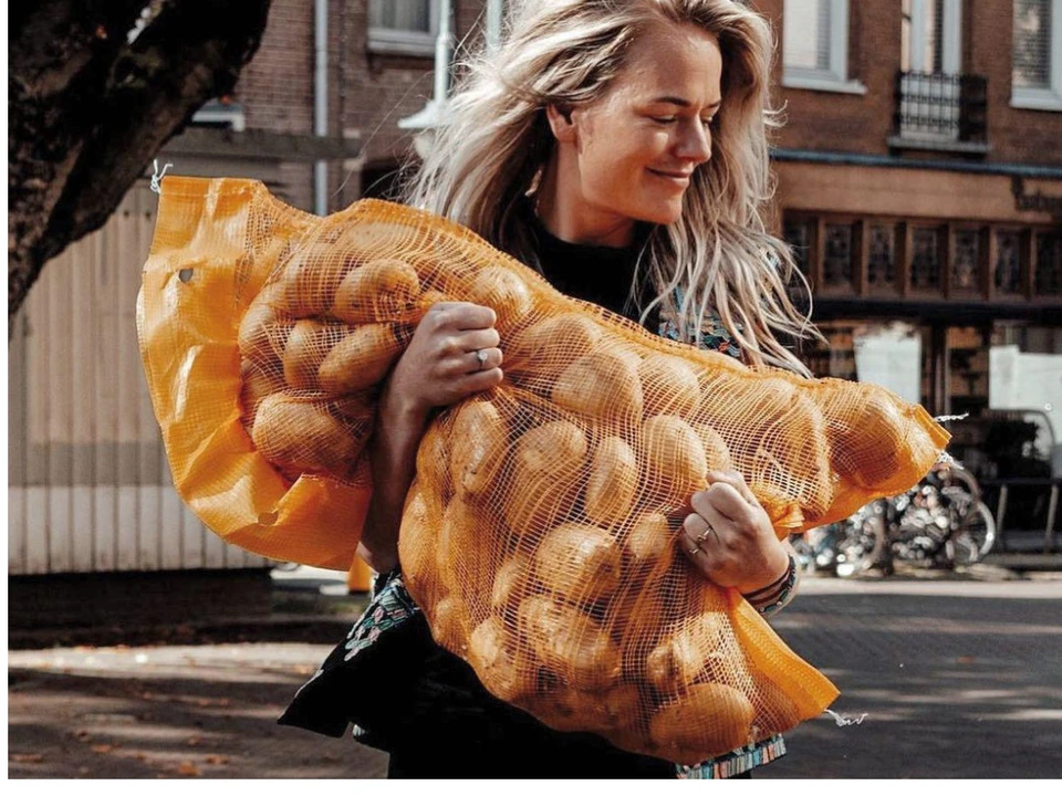 Мешок картошки всегда пригодится.