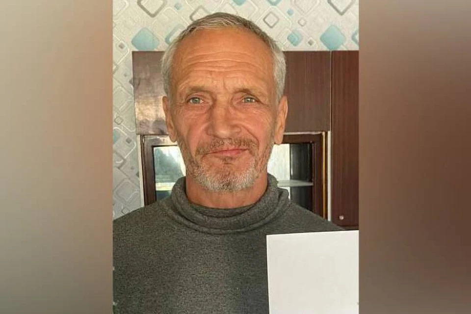 В начале октября Андрей Акулов мог уехать на заработки в село Оёк.