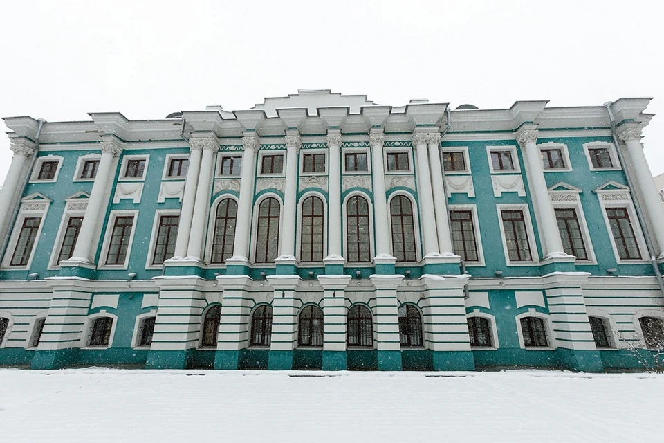 Музей имени Крамского.