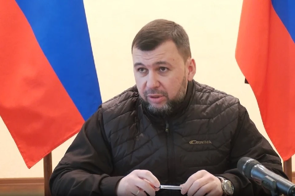 Денис Пушилин провел совещание с депутатами регионального и муниципальных советов по результатам мониторинга ситуации с отоплением. Фото: ТГ/Пушилин
