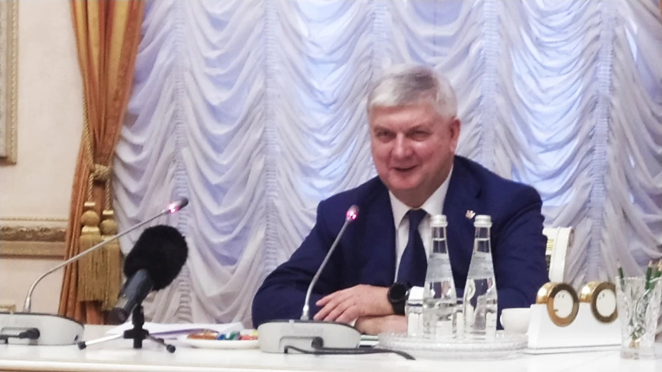 Александр Гусев на пресс-конференции