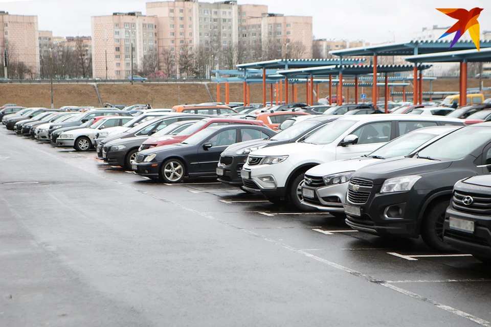 Латвия отправила Украине около 300 конфискованных автомобилей. Снимок используется в качестве иллюстрации.