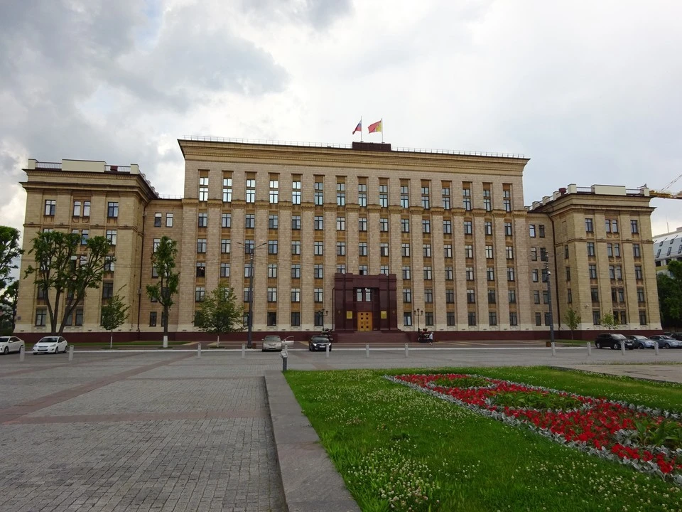 Больше трети воронежцев считают, что все основные властные рычаги в столице Черноземья в руках областного правительства.