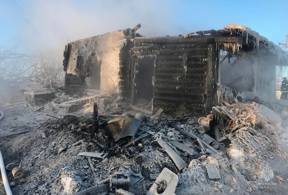 Бездыханные тела на пепелище: четыре человека погибли в пожаре на Колыме