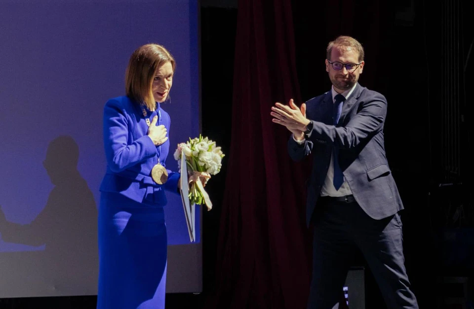 Президент Молдовы Майя Санду получила премию в Тимишоаре.