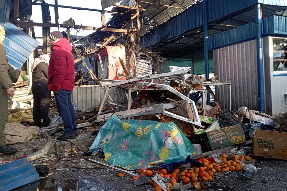 Рынок "Меркурий" в Донецке после обстрела ВСУ. Фото: Никита ПОБЕРЕЖНЮК