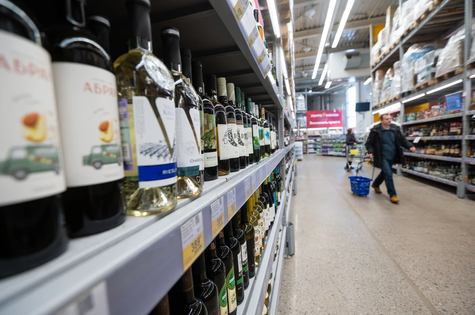 Новые ограничения продажи алкоголя в многоэтажках могут ввести на Кубани Фото: Юлия ПЫХАЛОВА