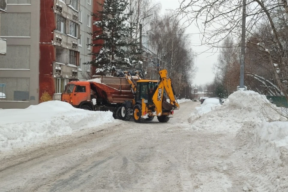 истра. полиция сосновый бор. полиция киров ленинский район. младший участковый. номер участковой полиции.
