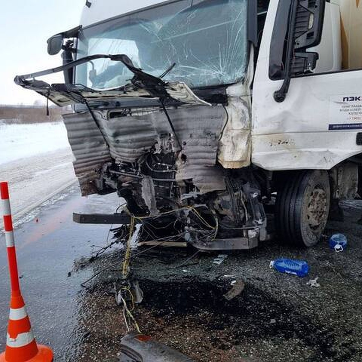 В смертельном ДТП на 225-м километре федеральной автодороги Тюмень – Омск  погибли три человека - KP.RU